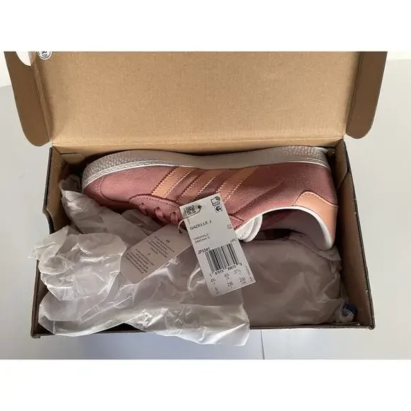 Adidas Gazelle J JP5541 Semi Pink Spark/Glow Pink/Cloud White originals  size 5Y is available for purchase on au PAY Market - Imported Goods Online  Store Co.Ltd. | au PAY Market - Online